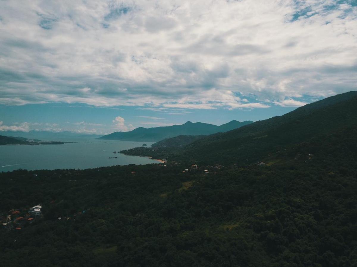 Bangalo Com Vista Para O Mar No Condominio Yacamim Ilhabela Praia Do Curral ภายนอก รูปภาพ