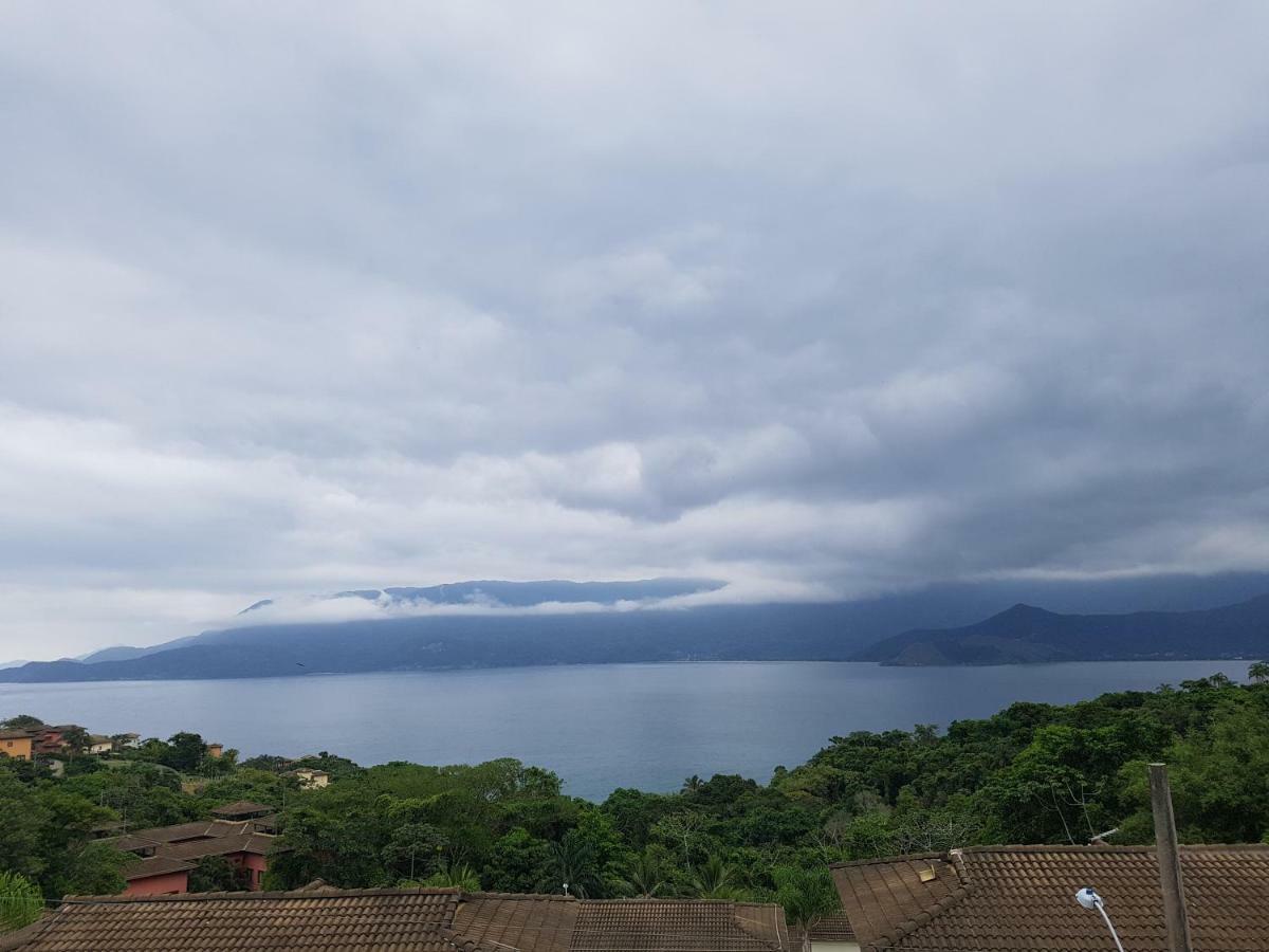 Bangalo Com Vista Para O Mar No Condominio Yacamim Ilhabela Praia Do Curral ภายนอก รูปภาพ